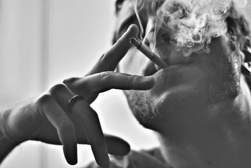 人物、人物、烟、smoke feeling、smoke feelingTasty、烟雾缭绕 Tasty、一个人的寂寞、烟 一个人的寂寞、香烟和静默的时间、吸烟女人