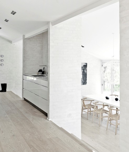 给我一个纯白空间---FREDENSBORG HOUSE