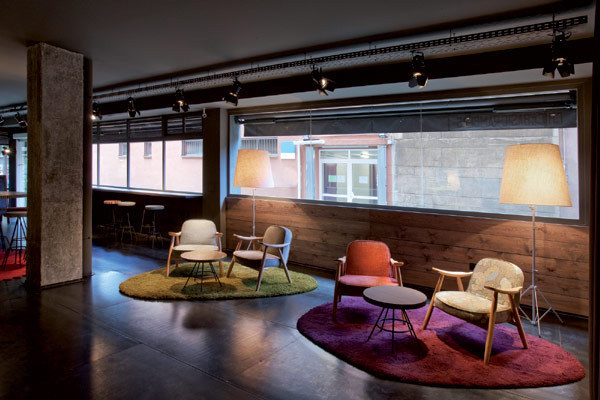 复古的西班牙风情：巴塞罗那Chic & Basic Ramblas酒店