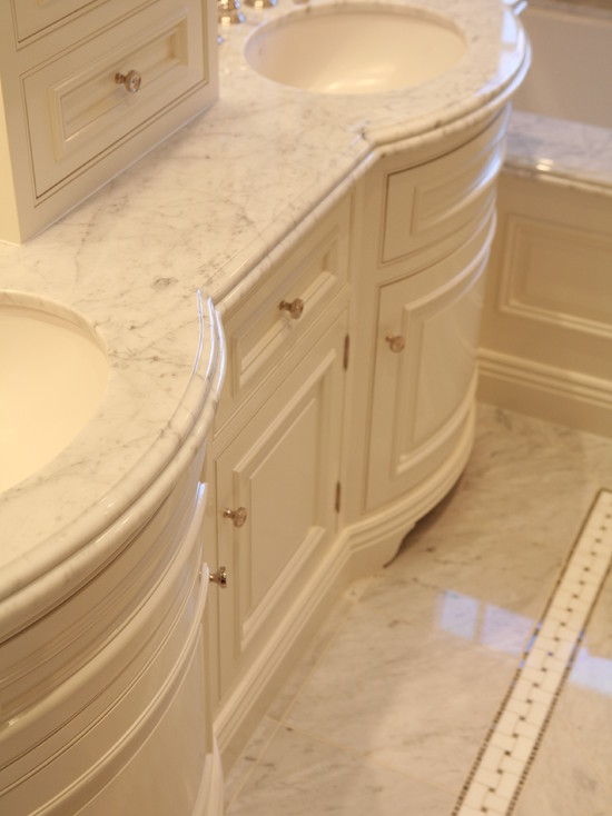 traditional-bathroom (2)