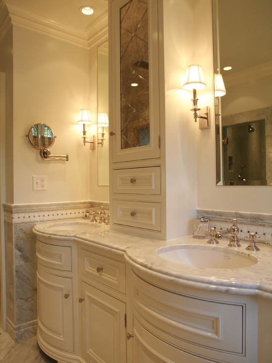 traditional-bathroom