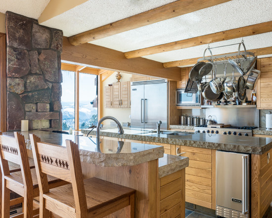 traditional-kitchen