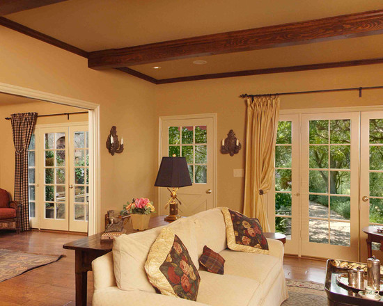 traditional-living-room (1)