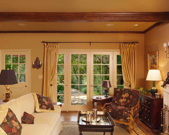 traditional-living-room