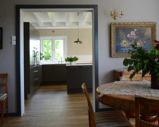 12f17b22003e51d4_0461-w550-h440-b0-p0--traditional-dining-room