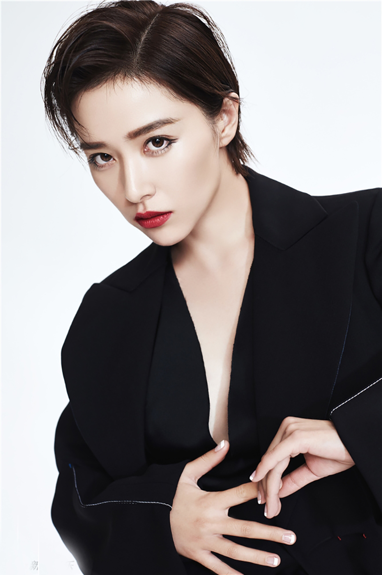 mlito 美女明星阚清子帅气西装写真