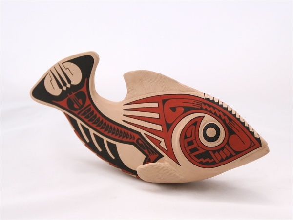 白泥鱼雕像——马塔Ortiz陶器