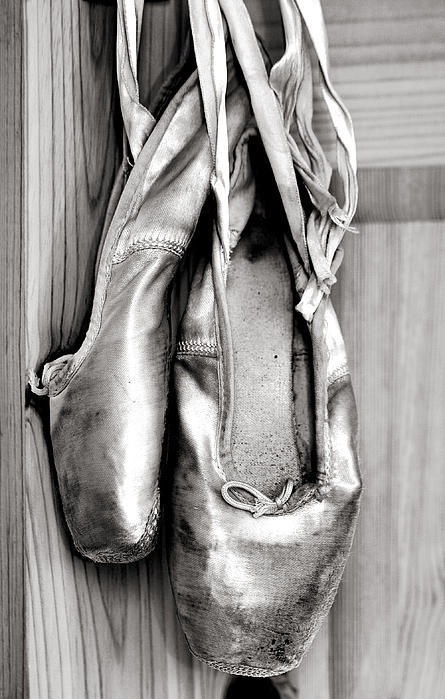 旧的芭蕾舞鞋打印简里克斯