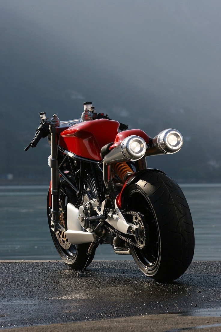 unique custom Ducati 1000