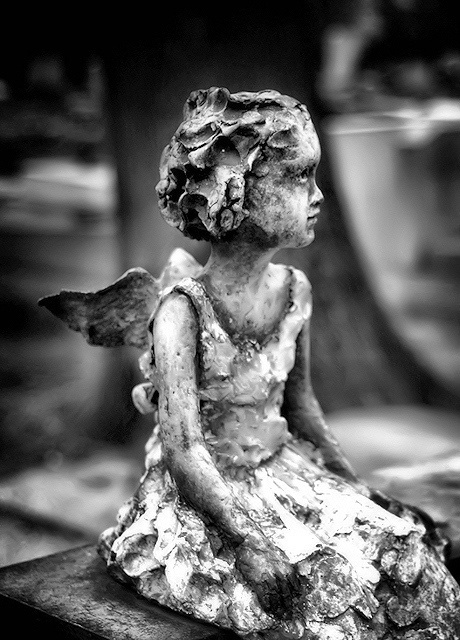 Angel Statue (Petite) by Tiquetonne2067, via Flickr | Angels