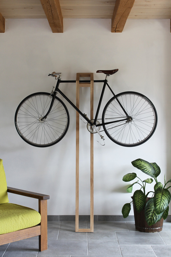 Bike hanger