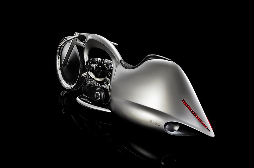 Akrapovic天蝎:＂满月＂概念摩托车设计