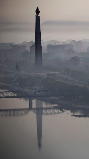 主体思想塔Juche Tower