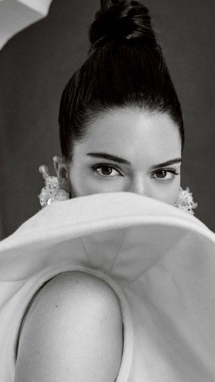 Indian Affair - 模特：Kendall Jenner  摄影：Mario Testino