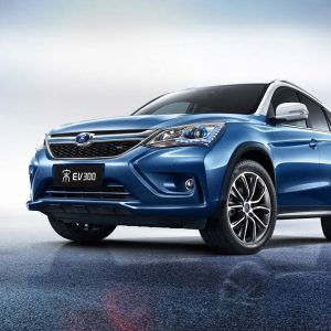 比亚迪宋ev300