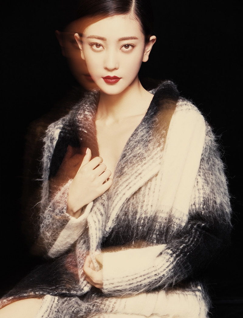 李婳最新梦幻写真