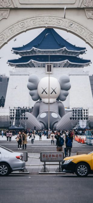 KAWS