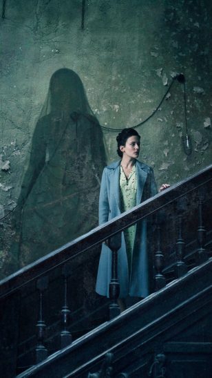 The Woman in Black - 《黑衣女人》电影海报