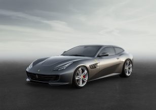 【2017iF金质奖】Ferrari - GTC4Lusso 法拉利跑车