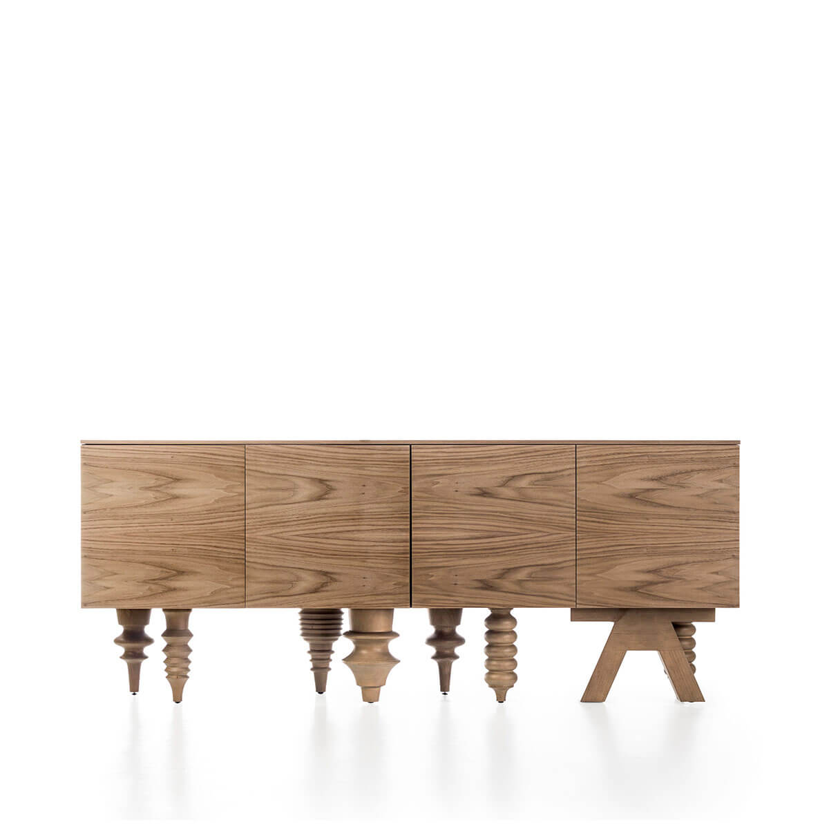 b.d barcelona design  Walnut Multileg Cabinet 边柜