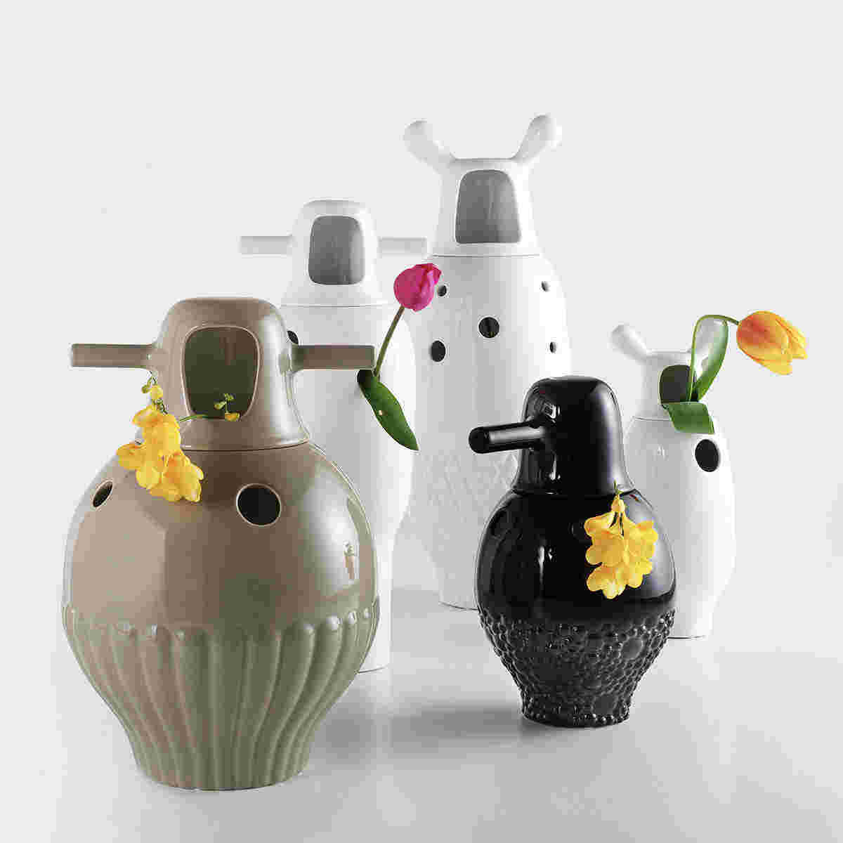 b.d barcelona design  Showtime Vasses 花瓶