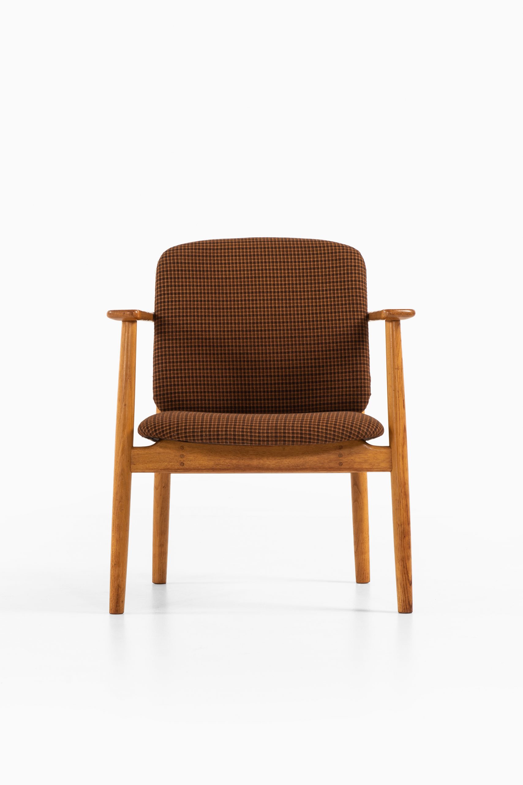 BØRGE MOGENSEN ARMCHAIR