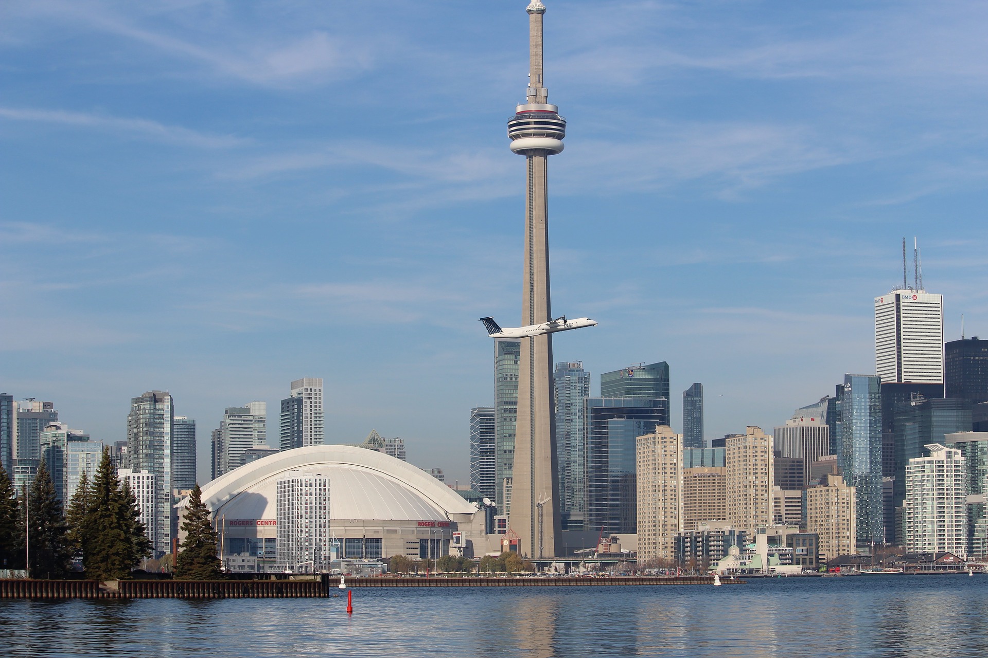 加拿大多伦多的城市高楼大厦图片-千叶网