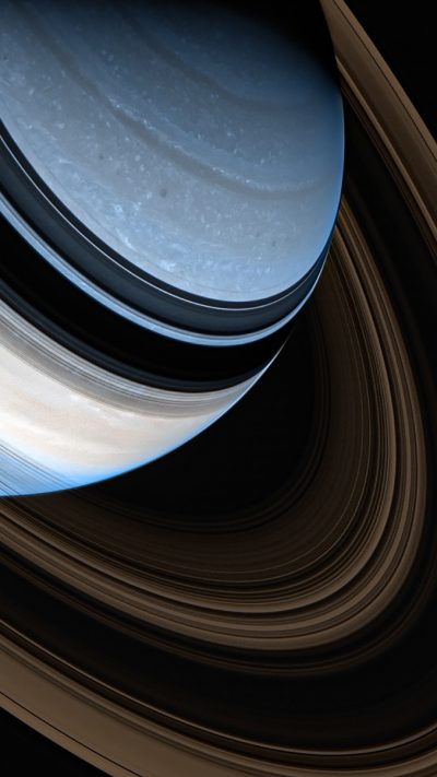 Saturn - NASA 卡西尼号探测器拍摄的土星伪彩色图像