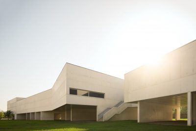 Nadir Afonso现代艺术博物馆