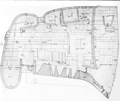 平面图  La Chapelle de Ronchamp  朗香教堂