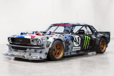 美国改装车展 SEMA 现真身！Ken Block 激改 1,400 匹马力 Ford Mustang Hoonicorn RTR V2